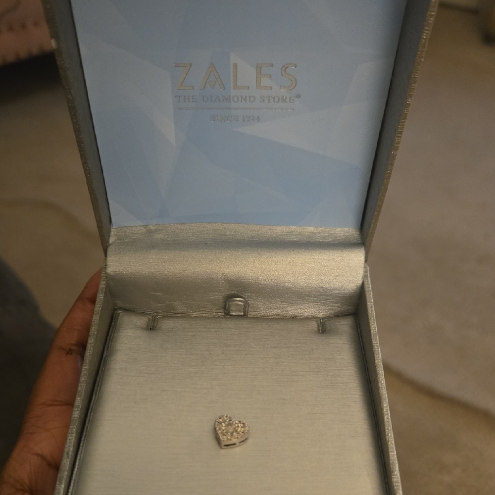 Zales Silver Heart Pendant
